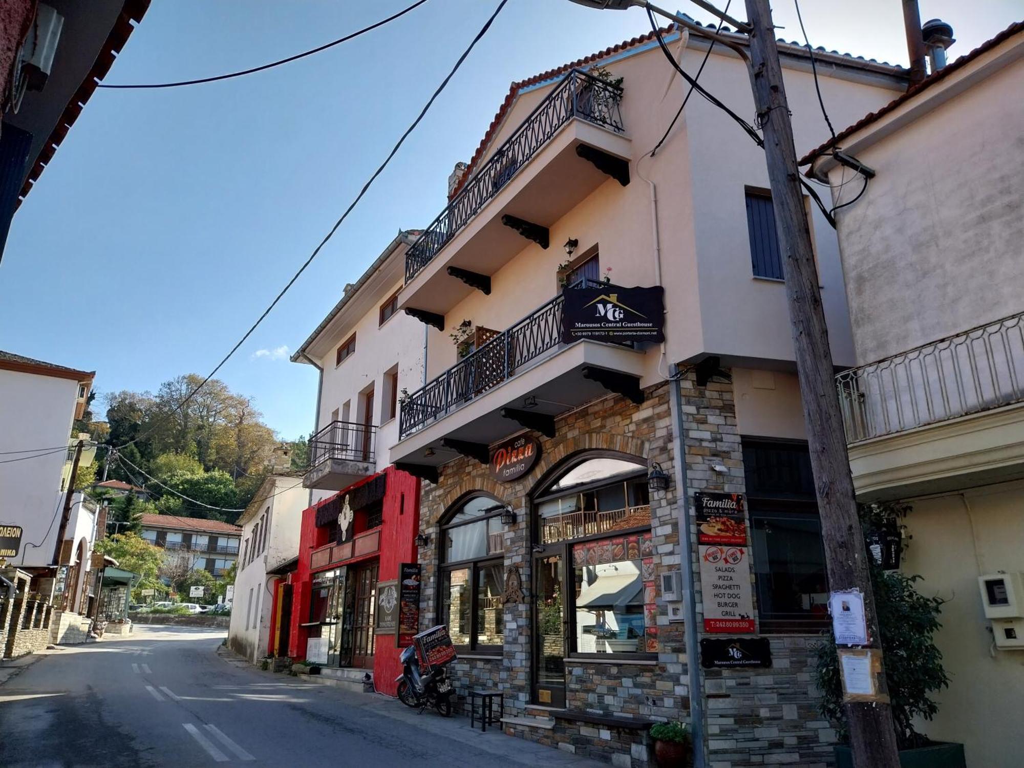Marousos Central Guesthouse ポルタリア エクステリア 写真